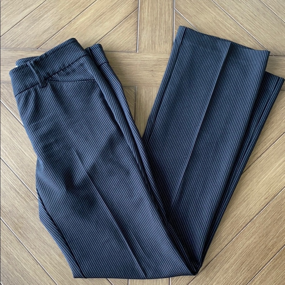 New York & Company Black Striped Straight Leg Pant